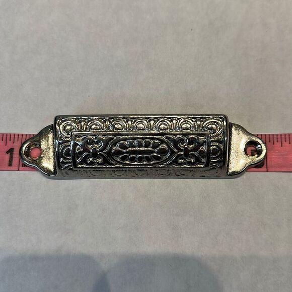 Cast Victorian Drawer Pulls Bin Handles 1/4 Round Silver 4” Set of 21 - Picture 5 of 5